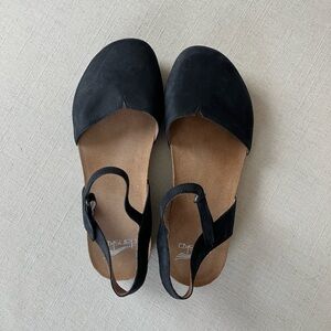 Dansko Rowan Black Women's Sandals